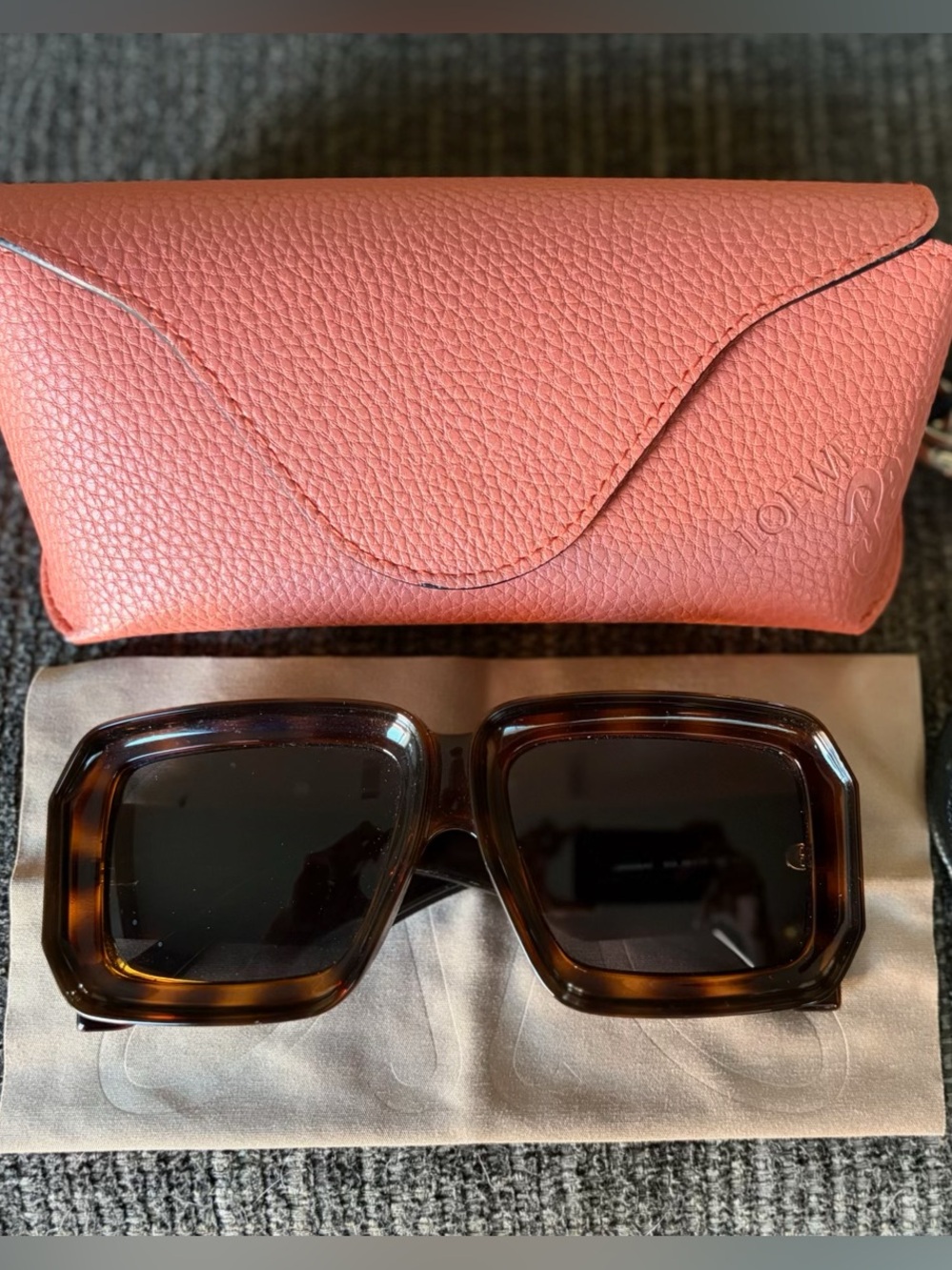 Loewe Signature Square Sunglasses LW40064U in Brown & Gold